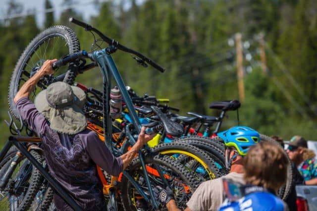Pass Bash Tomorrow! 
Free Demos, Free Shuttles, and Good Times!
11 am - 4 pm at The Stagecoach Bar. 
See you there! 
Thanks to all of our sponsors for supporting this awesome event, we couldn't do it without you!
@hoffsbikesmith @wheelwranglers @fitzgeraldsbicyclesjh @rockymountainbicycles 
@thecarriboojack
📷: @sashamotivala